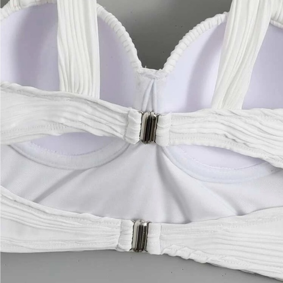 Ruched Bustier Crop Top (Push Up) - Picture 5 of 8